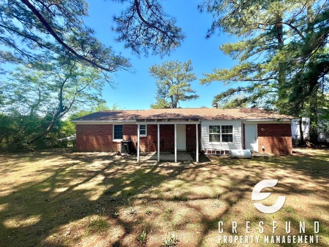 Building Photo - 3 Bedroom Ready For YOUR Move In TODAY!