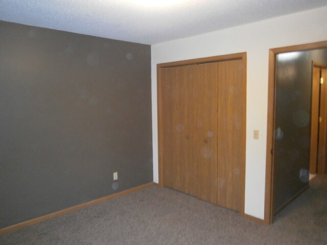 Building Photo - 1232 Spruce Ct