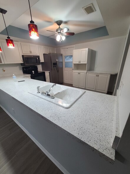 Building Photo - 18318 Aintree Ct