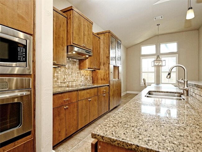 Building Photo - 3001 Noack Dr