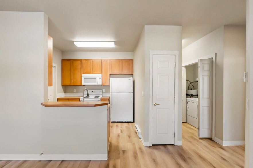 Moran Floor Plan 2x2 1060SF - Ashton Apartments