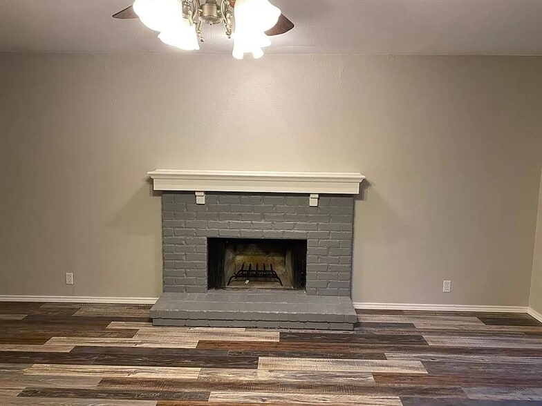 Living Room - 575 Cherry Ln
