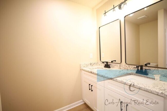 Building Photo - Move in special $1000!! Beautiful new construction 3 bed / 2 bath home in Jonesboro - Brookland s...