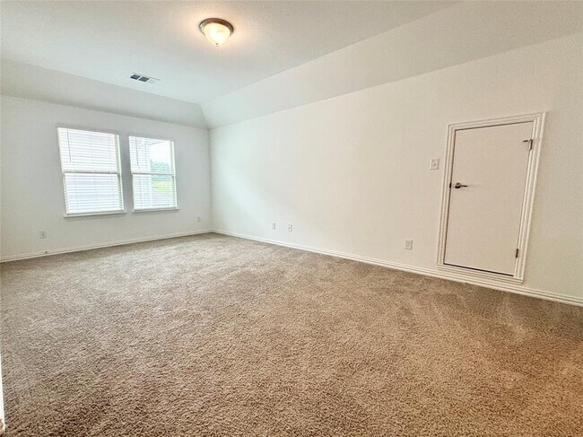 Building Photo - 1010 Ridge Runner Dr