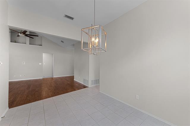 Building Photo - 902 Santa Cruz Dr