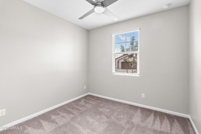 Building Photo - 3236 Juniper Cyn Dr