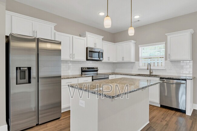 Building Photo - 127 Dry Creek Commons Dr