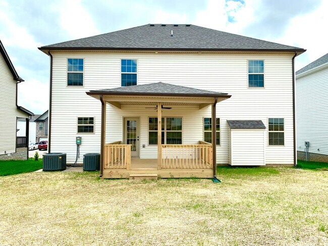 Building Photo - 2002 Jackie Lorraine Drive