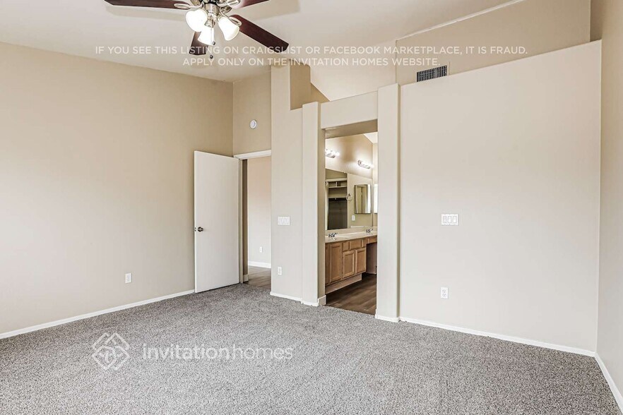 Building Photo - 7255 E Madero Ave