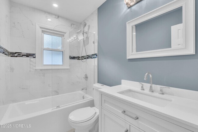 Building Photo - 185 Elmwood Rd