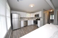 Building Photo - P4 - S Linn (Wentzville)
