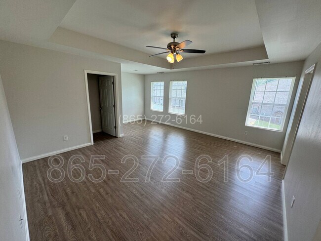 Building Photo - 4807 Fennel Rd