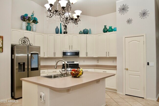 Building Photo - 18623 N 20th Way