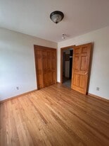 Building Photo - 115 Masten Ave