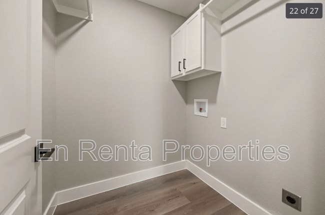 Building Photo - 3329 Hemphill St