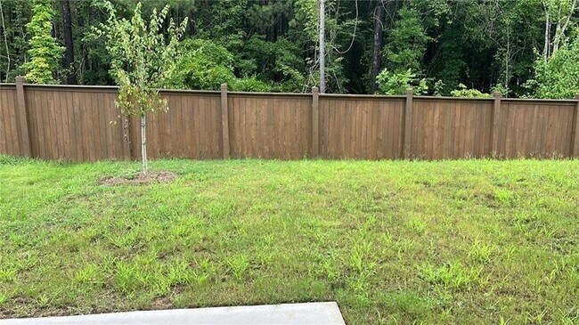 Building Photo - 285 Springwood Ln