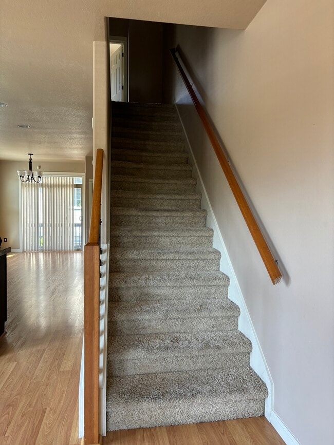 Building Photo - 1408 NE Redspire Ln