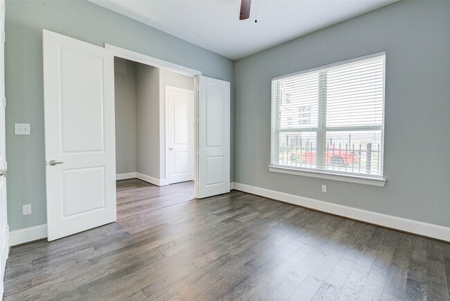 Building Photo - 4605 Nett St