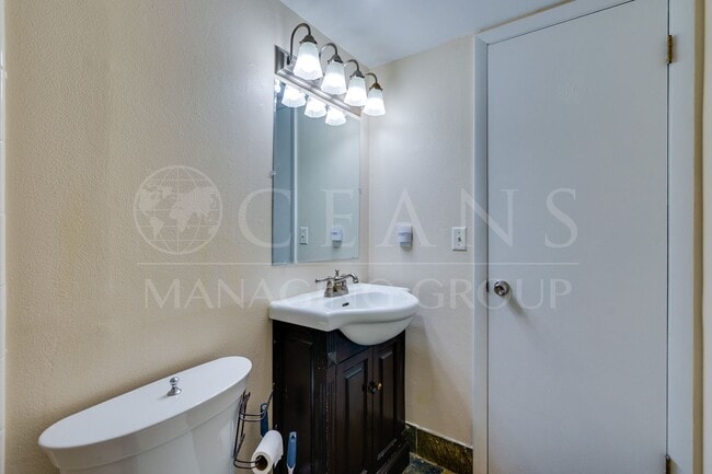 Building Photo - WATERFRONT TRAILS TOWNHOME