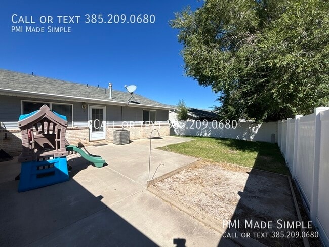 Building Photo - 1563 S 600 E