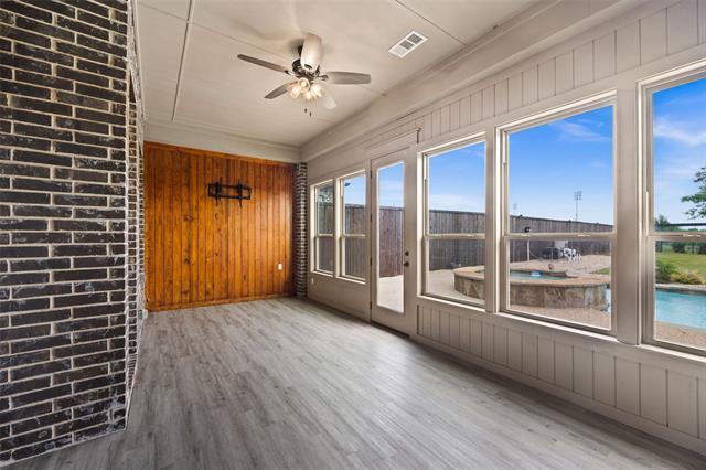 Building Photo - 586 Mountcastle Dr