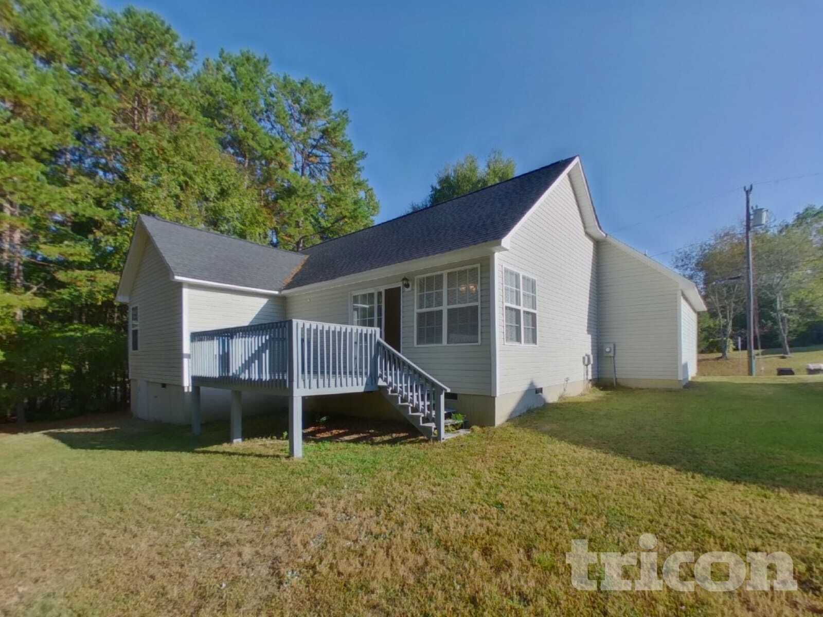 Building Photo - 1585 Kingston Dr