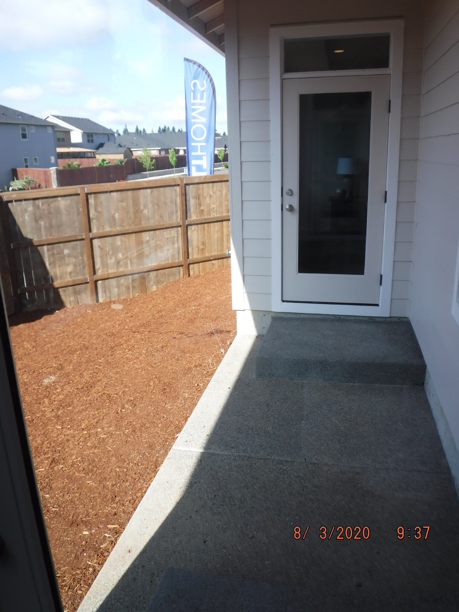 Building Photo - 10701 NE 99th Ave