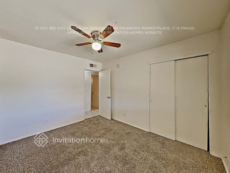Building Photo - 7149 W Cavalier Dr