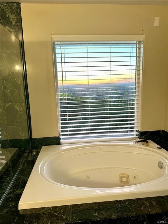 Building Photo - 11832 S Circle Dr