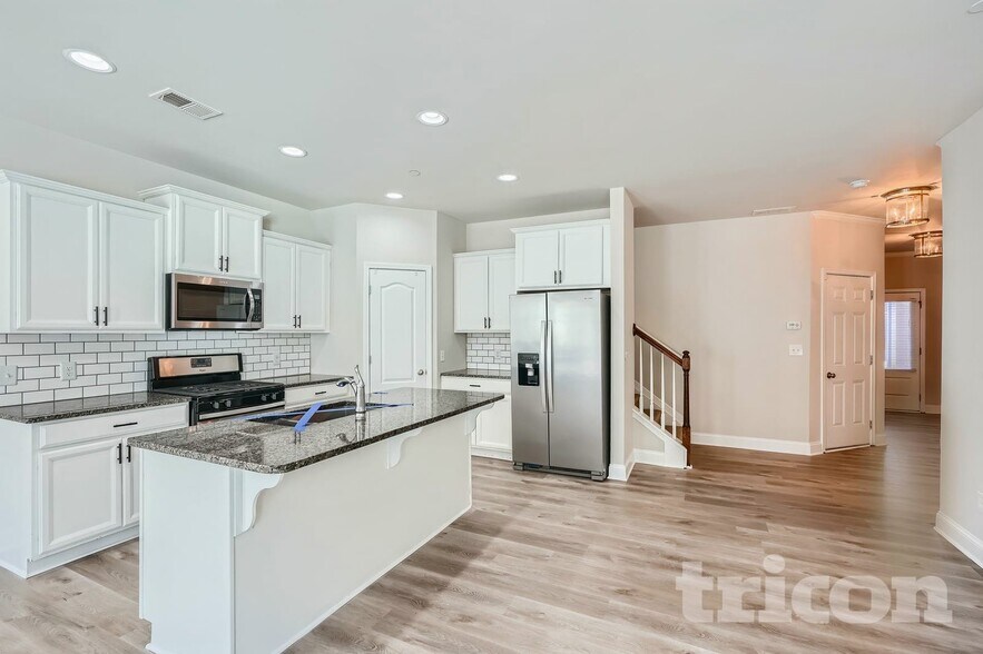 Building Photo - 1012 Candela Ln