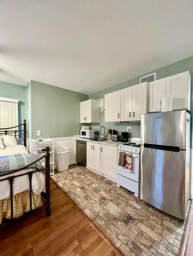 Building Photo - 11863 Wimbledon Cir