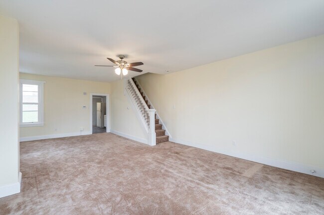 Building Photo - 64 Church Rd