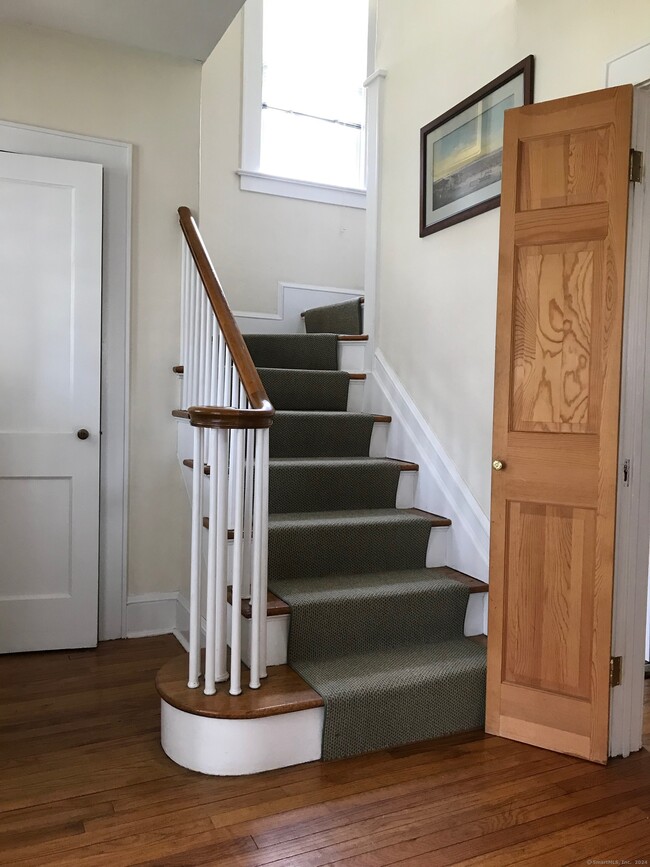 Building Photo - 46 Parkway