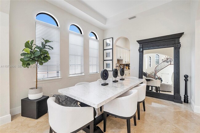 Building Photo - 9564 Exbury Ct