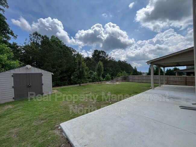 Building Photo - 184 Gray Trl