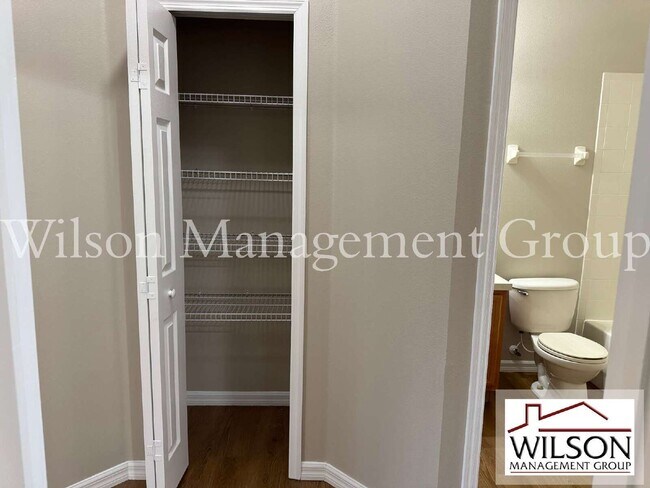 Building Photo - 5004 Adair Oak Dr