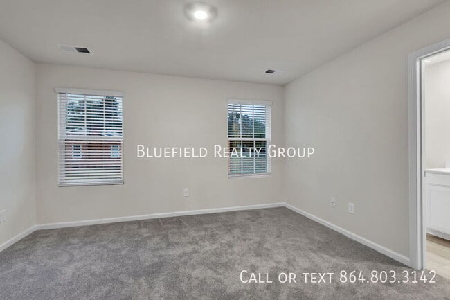 Building Photo - 808 Harper St