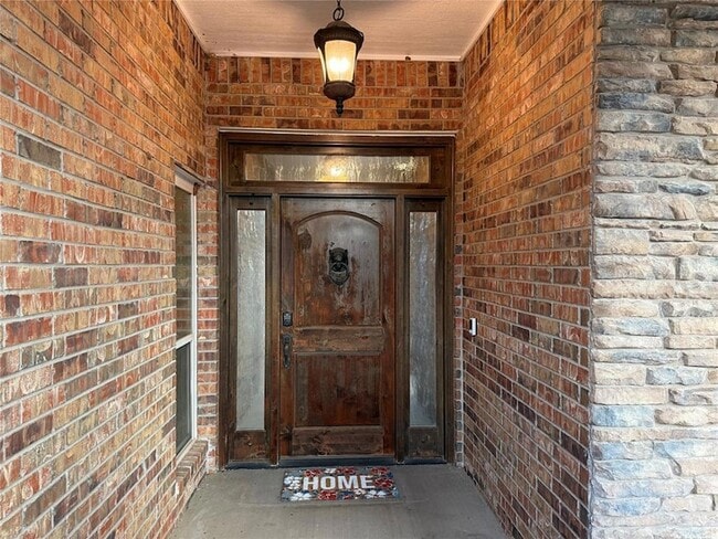 Building Photo - 16616 Moorgate Ln