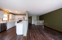 Building Photo - 4270 Sunrise Rd
