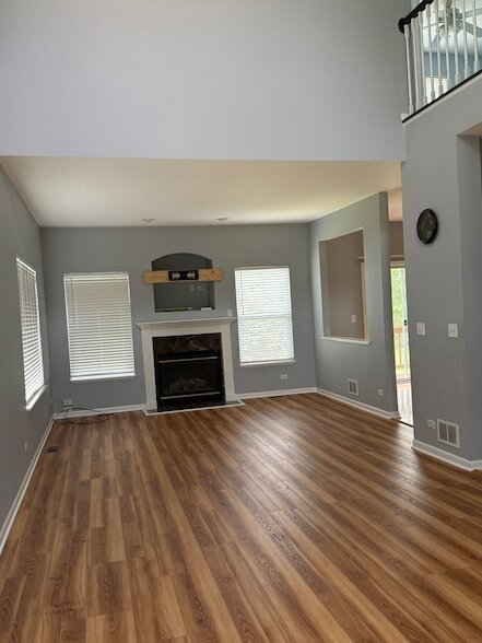 Building Photo - 2250 Stoughton Dr