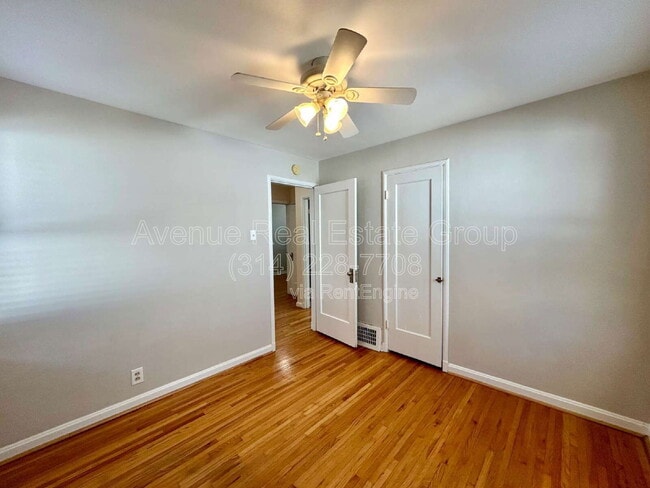 Building Photo - 7045 Holly Hills Ave