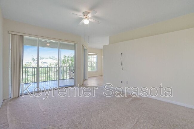 Building Photo - 4480 Streamside Ct