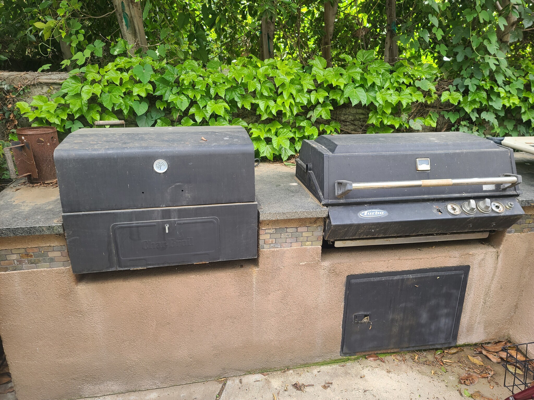 BBQ - 7012 Aldea Ave