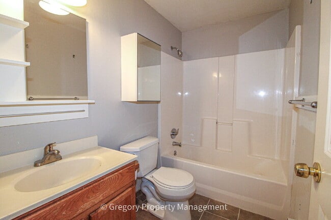 Building Photo - 19328 29th Ave SE