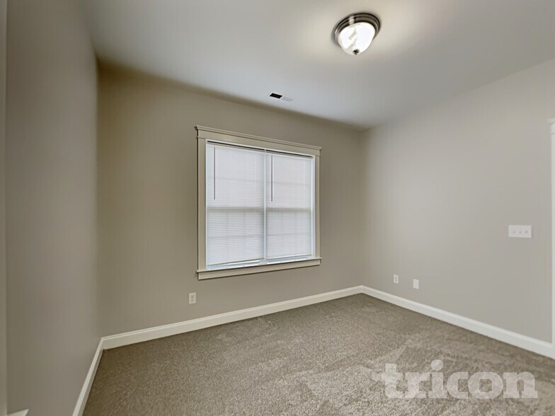 Building Photo - 9724 Grier Springs Ln