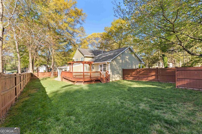 Building Photo - 102 Bluegill Trce