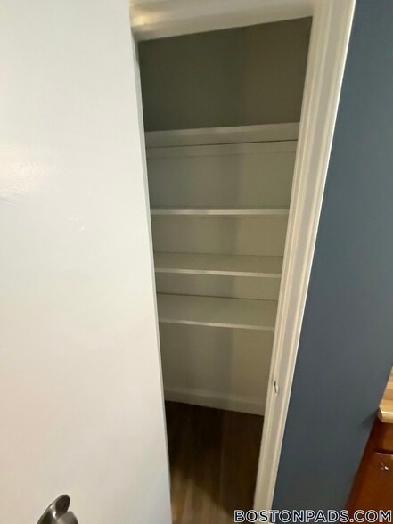 Building Photo - 270 Nesmith St