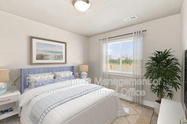 Building Photo - 582 NE Alderwood Dr
