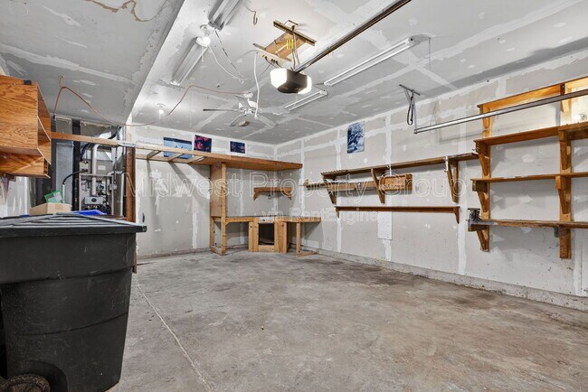 Building Photo - 90 Sutters Mill Rd