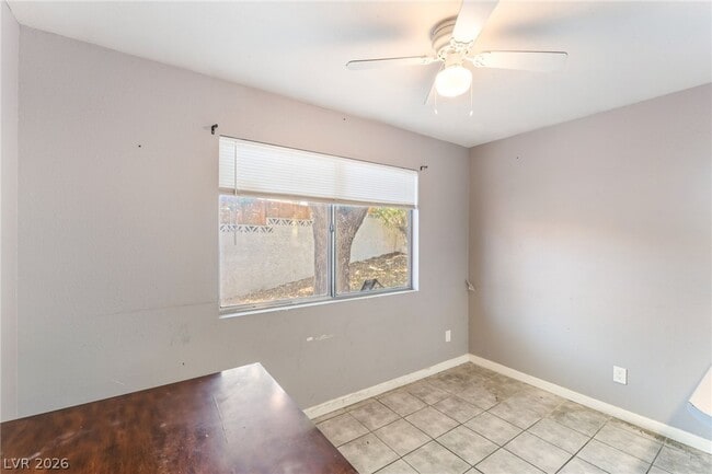 Building Photo - 4268 Hampshire Cir